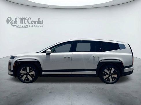 New 2026 Hyundai Ioniq 9 SEL image 2