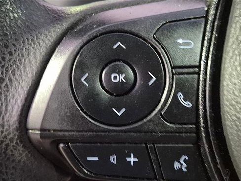 Certified 2023 Toyota RAV4 XLE FWD image 8