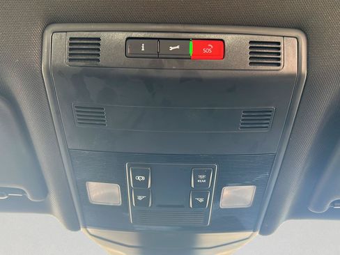 Used 2025 Volkswagen Jetta Sport FWD image 15
