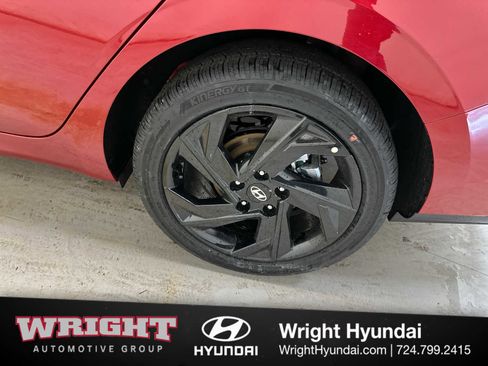 New 2026 Hyundai Elantra SEL Sport Premium FWD image 8