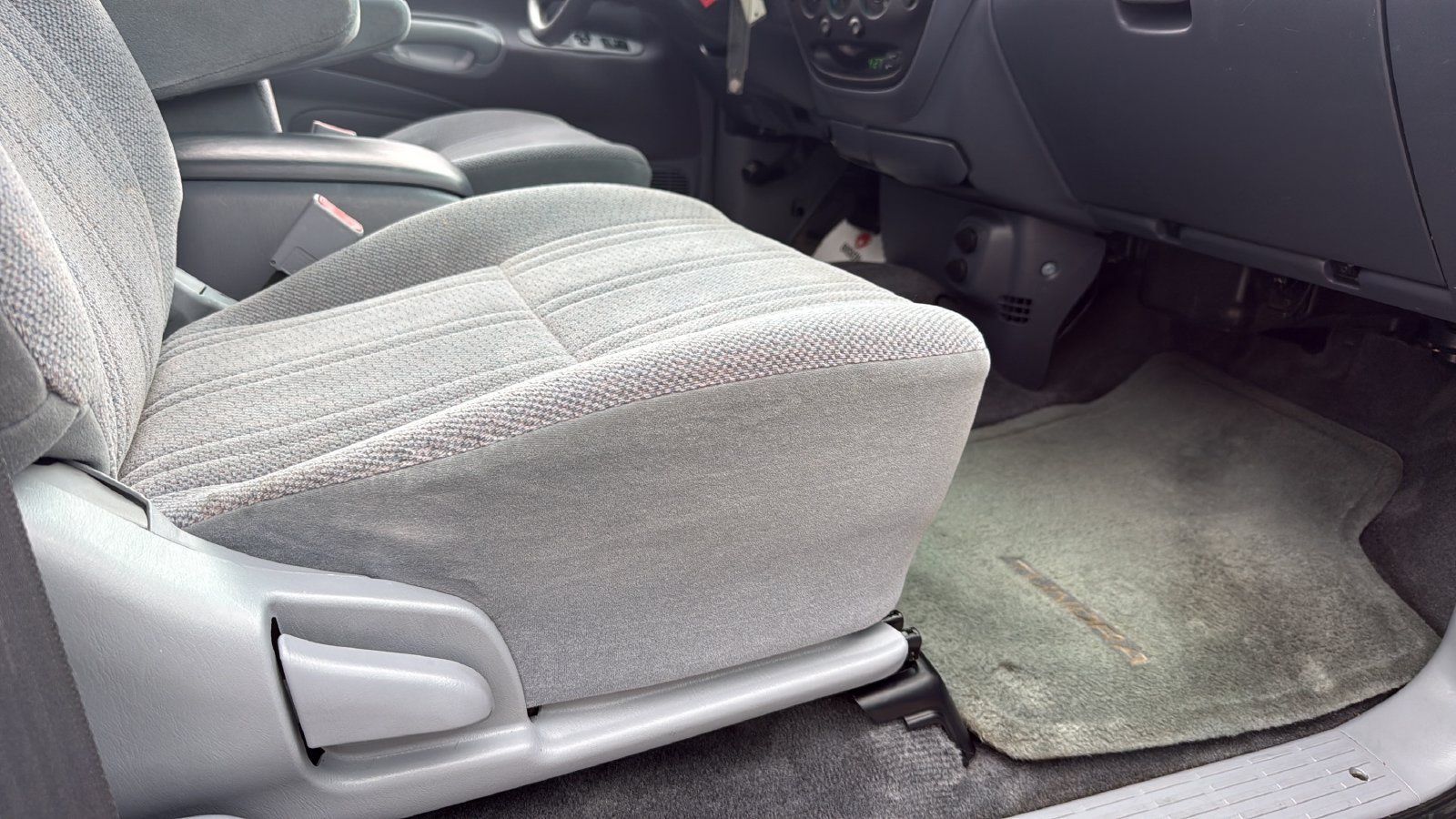 Used 2000 Toyota Tundra SR5 RWD image 24