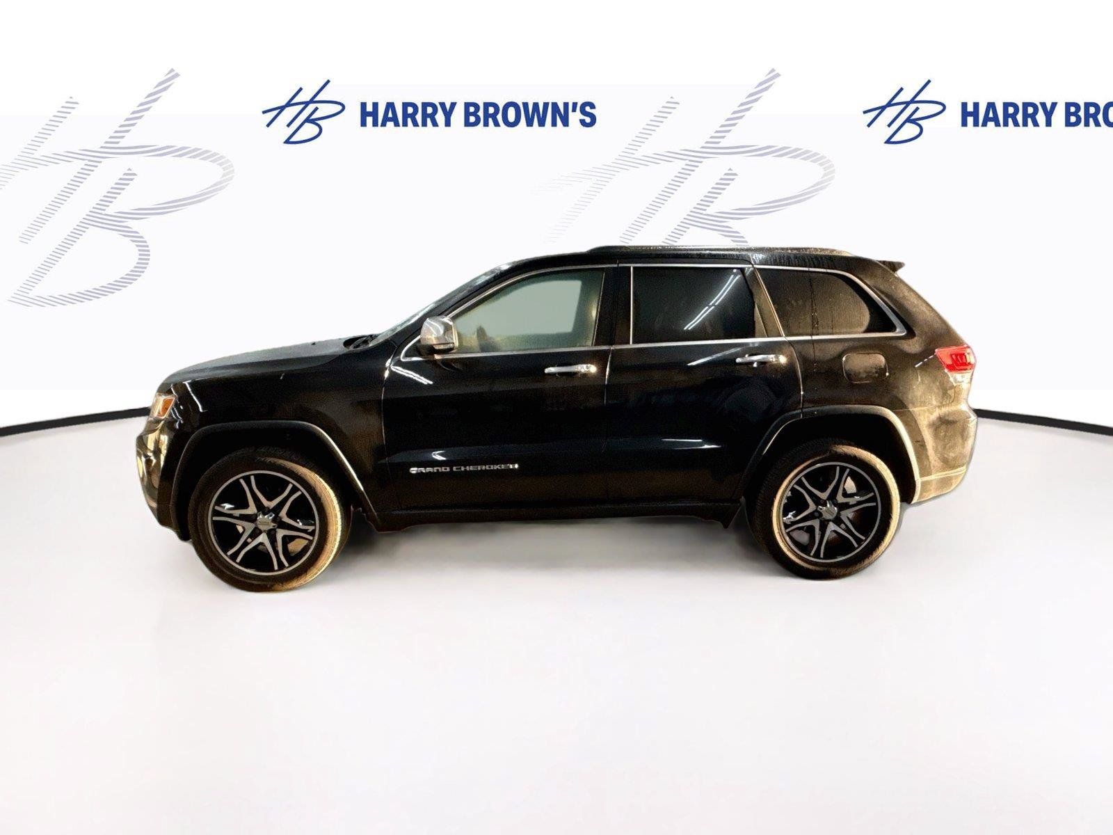 Used 2016 Jeep Grand Cherokee Limited AWD/4WD image 8
