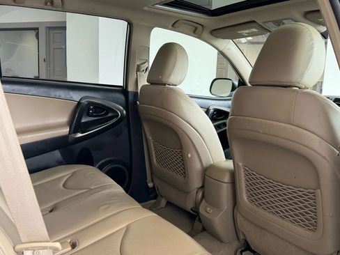 Used 2012 Toyota RAV4 Limited image 25