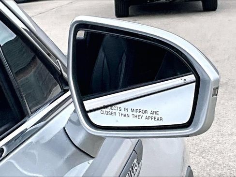 Used 2019 Lincoln Nautilus Premier AWD/4WD image 22