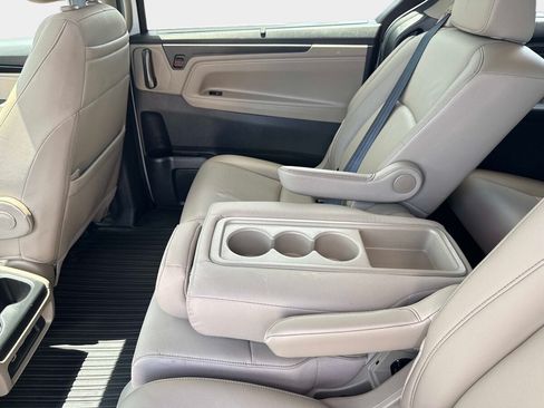 Used 2024 Honda Odyssey Touring image 12