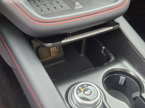 Certified 2025 Ford Explorer ST image 30