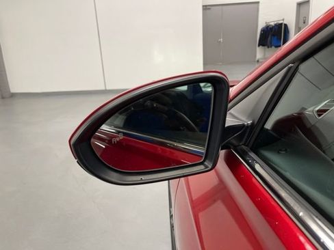 Used 2022 Volkswagen Jetta SE w/ Panoramic Sunroof Package FWD image 13