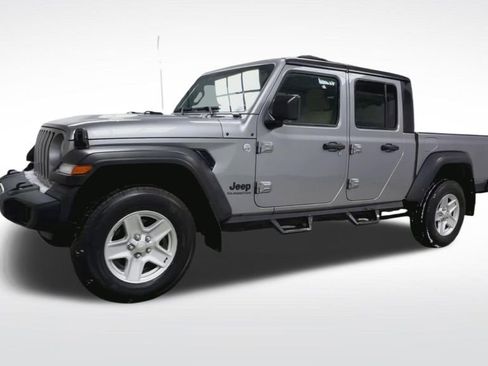 Used 2020 Jeep Gladiator Sport w/ Quick Order Package 23S image 4