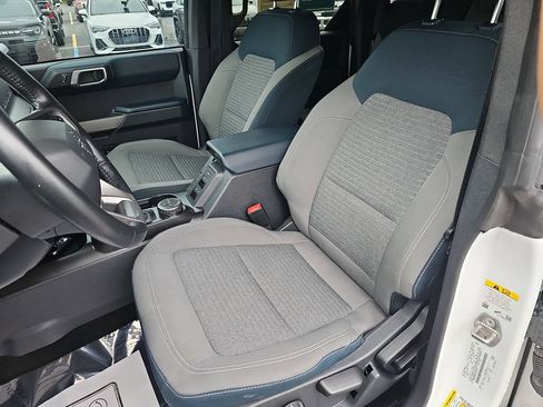 Used 2022 Ford Bronco Outer Banks AWD/4WD image 15