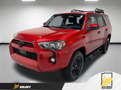 Used 2022 Toyota 4Runner SR5 RWD image 1