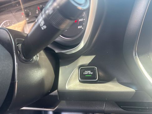 Used 2016 Chevrolet Camaro LT RWD image 20