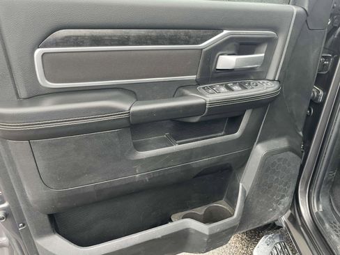 Used 2024 RAM 3500 Big Horn image 16
