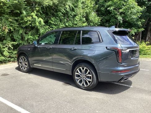 Used 2021 Cadillac XT6 Sport AWD/4WD image 9