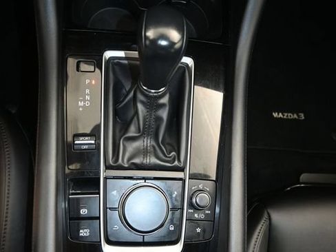 Used 2025 MAZDA MAZDA3 s Sport FWD image 17