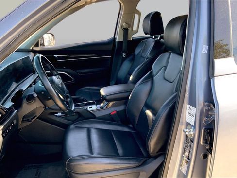 Used 2025 Kia Telluride S AWD/4WD image 7