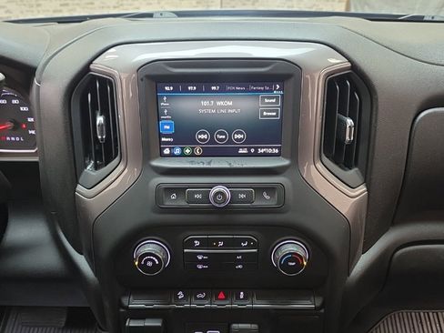 Used 2021 Chevrolet Silverado 1500 Custom Trail Boss w/ Safety Confidence Package image 21