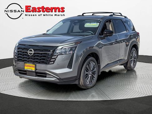 New 2026 Nissan Pathfinder SL w/ SL Premium Package AWD/4WD image 1