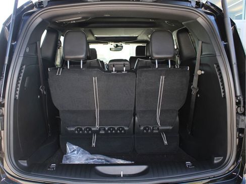 New 2026 Chrysler Pacifica Limited w/ S Appearance Package image 26