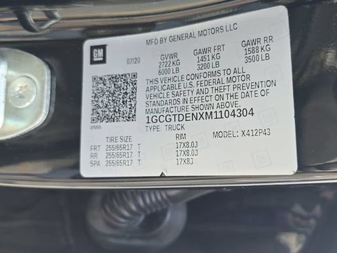 Used 2021 Chevrolet Colorado Z71 w/ Safety Package AWD/4WD image 34