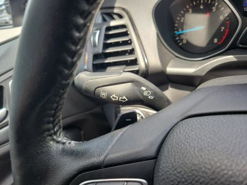 Used 2017 Ford Escape Titanium w/ Equipment Group 301A AWD/4WD image 24