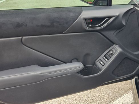 Used 2023 Toyota GR86 Premium RWD image 10