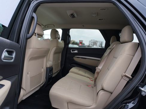 Used 2019 Dodge Durango SXT AWD/4WD image 18