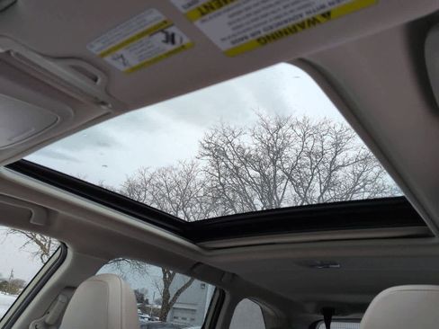 Used 2021 Subaru Forester Limited image 19