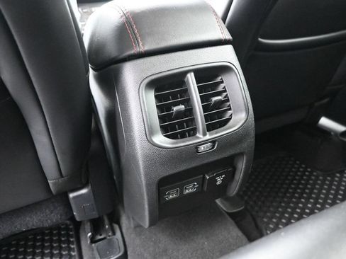Used 2021 Jeep Cherokee Trailhawk AWD/4WD image 17