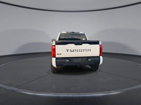 Used 2022 Toyota Tundra SR5 AWD/4WD image 7