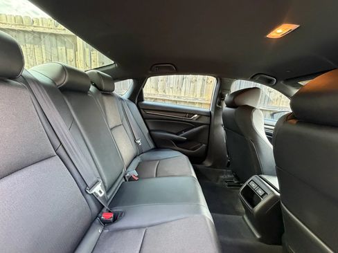 Used 2021 Honda Accord Sport image 27