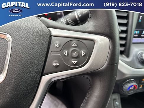 Used 2018 GMC Acadia SLT FWD image 24
