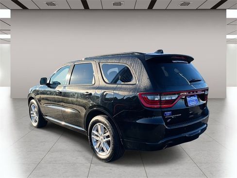 Used 2023 Dodge Durango GT image 6