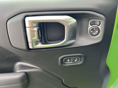 New 2025 Jeep Wrangler Sport S image 15