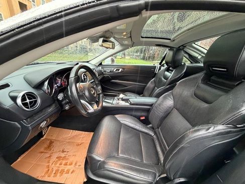 Used 2018 Mercedes-Benz SL 550 image 70