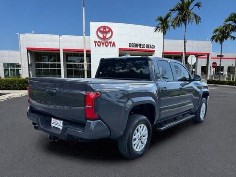 Used 2025 Toyota Tacoma SR5 RWD image 7