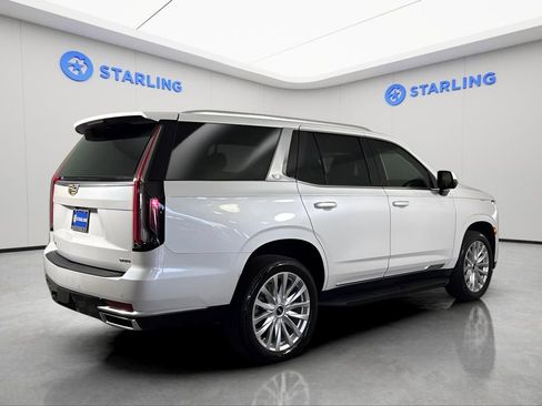 Used 2022 Cadillac Escalade Luxury image 9