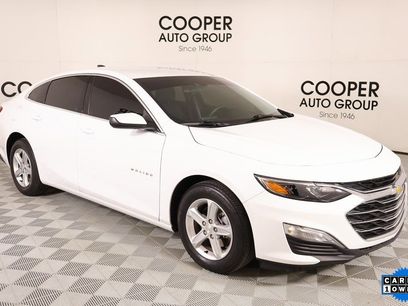 Used 2025 Chevrolet Malibu LS