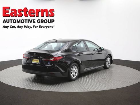 Used 2025 Toyota Camry LE FWD image 40