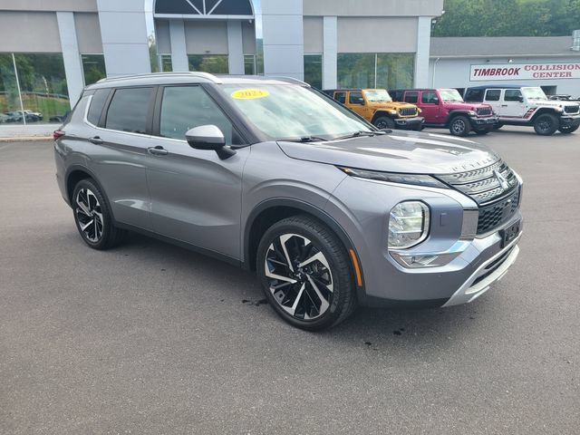 Used 2023 Mitsubishi Outlander SE AWD/4WD image 8