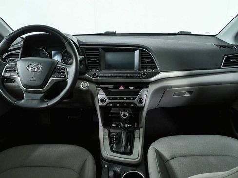 Used 2018 Hyundai Elantra Value Edition w/ Cargo Package FWD image 17