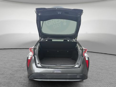 Used 2016 Toyota Prius Two FWD image 23