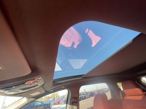 New 2026 Kia Sportage SX image 24