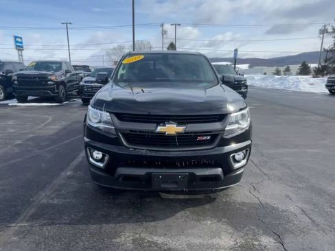 Used 2019 Chevrolet Colorado Z71 image 3