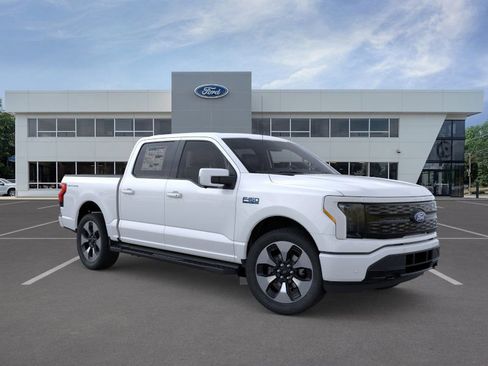New 2025 Ford F150 Lightning Platinum image 29