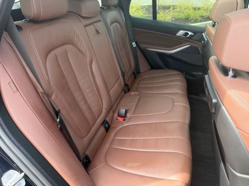 Used 2022 BMW X5 M50i w/ Premium Package AWD/4WD image 50