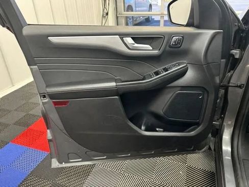 Used 2025 Ford Escape Platinum AWD/4WD image 8