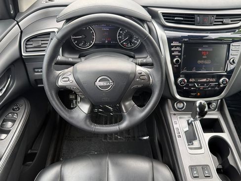 Used 2024 Nissan Murano SV FWD image 14