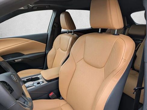 Used 2024 Lexus RX 350 Premium Plus w/ Convenience Package image 10