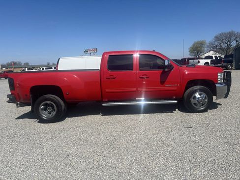 Used 2009 Chevrolet Silverado 3500 LTZ w/ LTZ Plus Package image 4