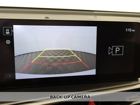 Used 2024 Kia Sorento LX FWD image 5